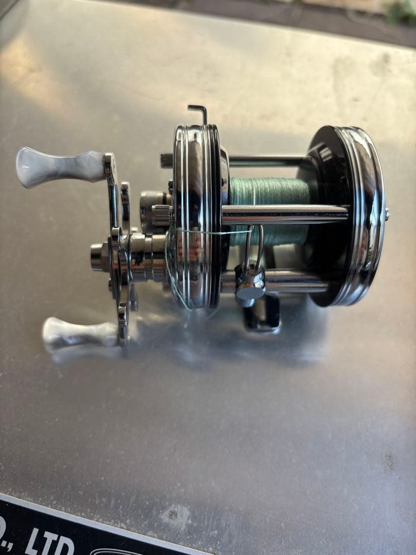 ABU 75周年モデル Ambassadeur 5000C