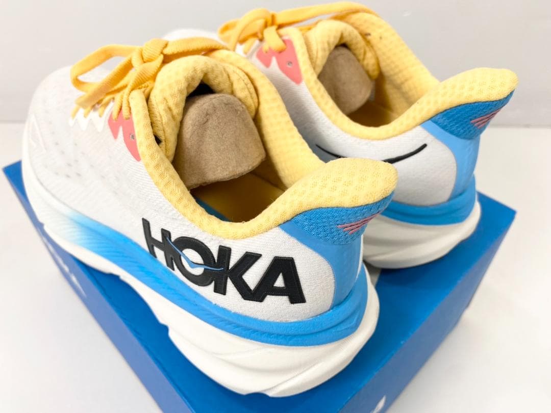 新品 HOKA CLIFTON9 23cm