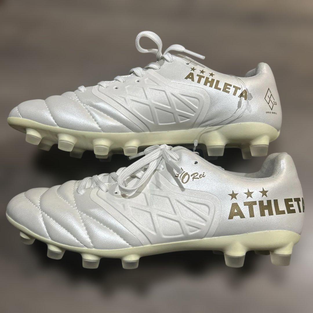 新品　ATHLETA サッカースパイク