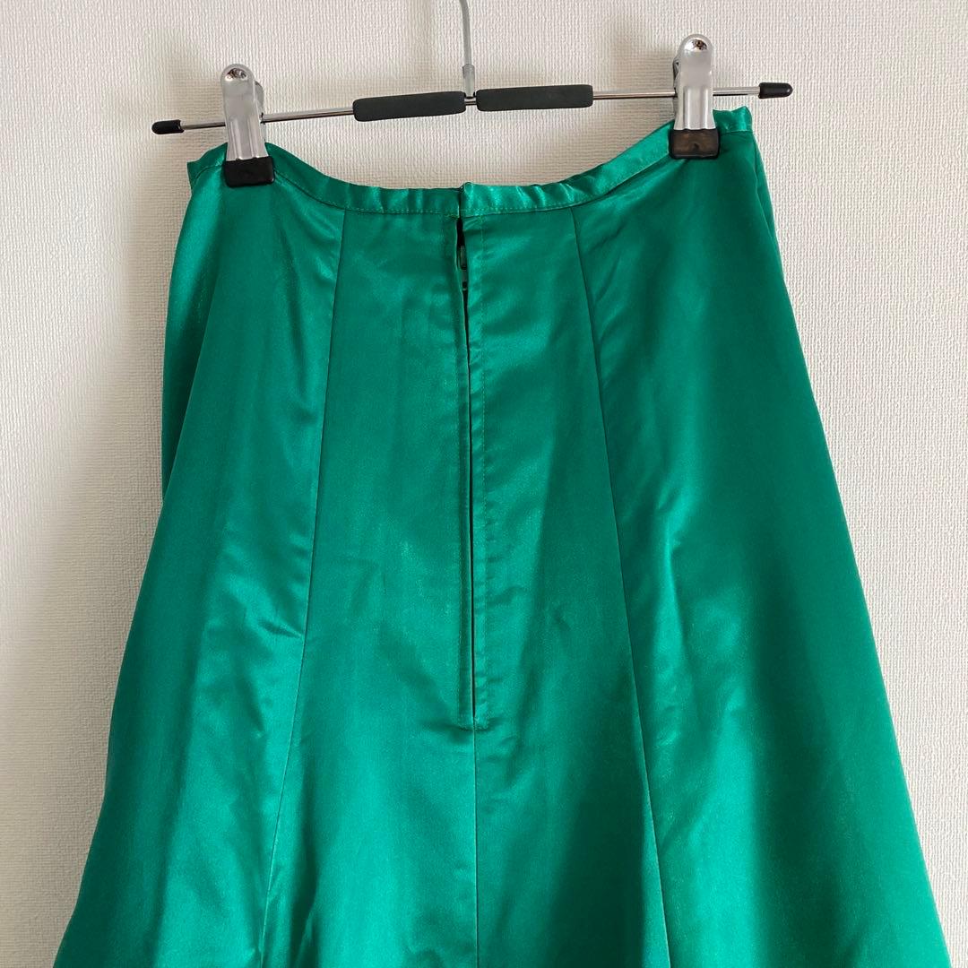 フラメンコ衣装　ツーピース　ドレス　上下セット　緑