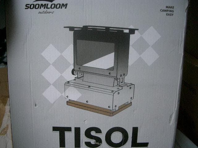 0402 新発売 軽量チタン調 アイロンストーブ 炎鑑賞 キャンプ 灯油 小型