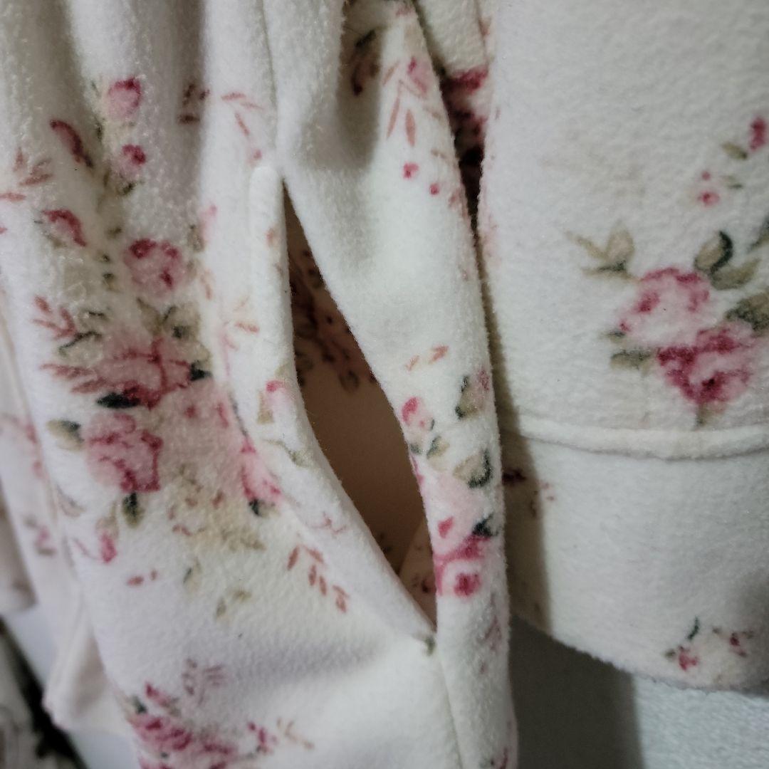 【最終値下げ‼】【LIZ LISA】バラ柄 Aラインコート