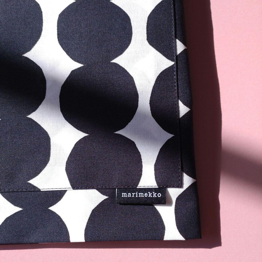 新品marimekko エプロン・ミトン3点セット