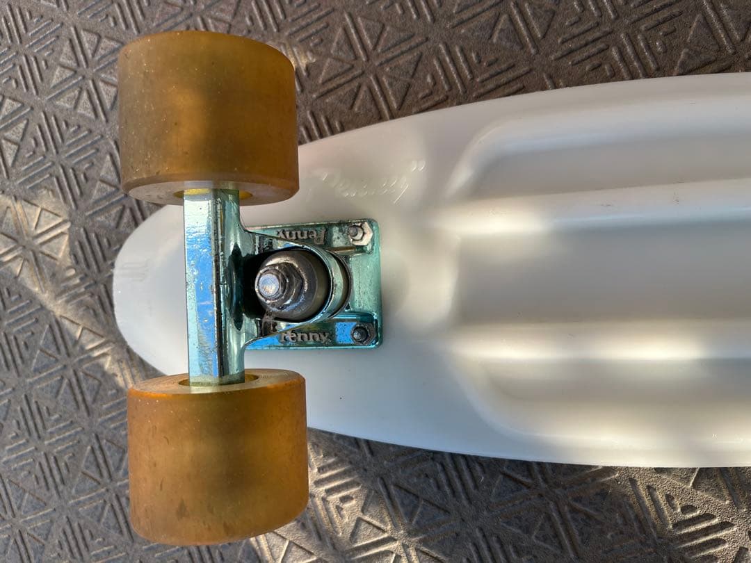 PENNY 22インチ 蓄光 スケートボード