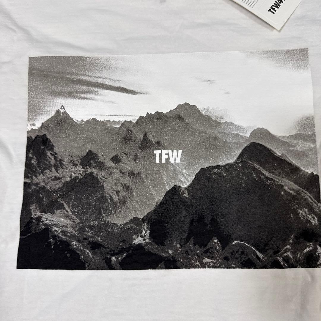 新品　TFW49 長袖Tシャツ