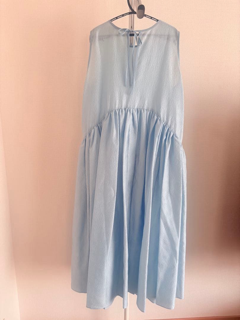 まもなく値上げ予定　CECILIE BAHNSEN Rose ジャガード