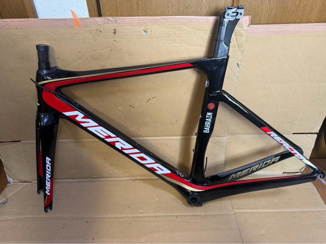MERIDA RIACTO バーレーンメリダ　カーボンフレーム