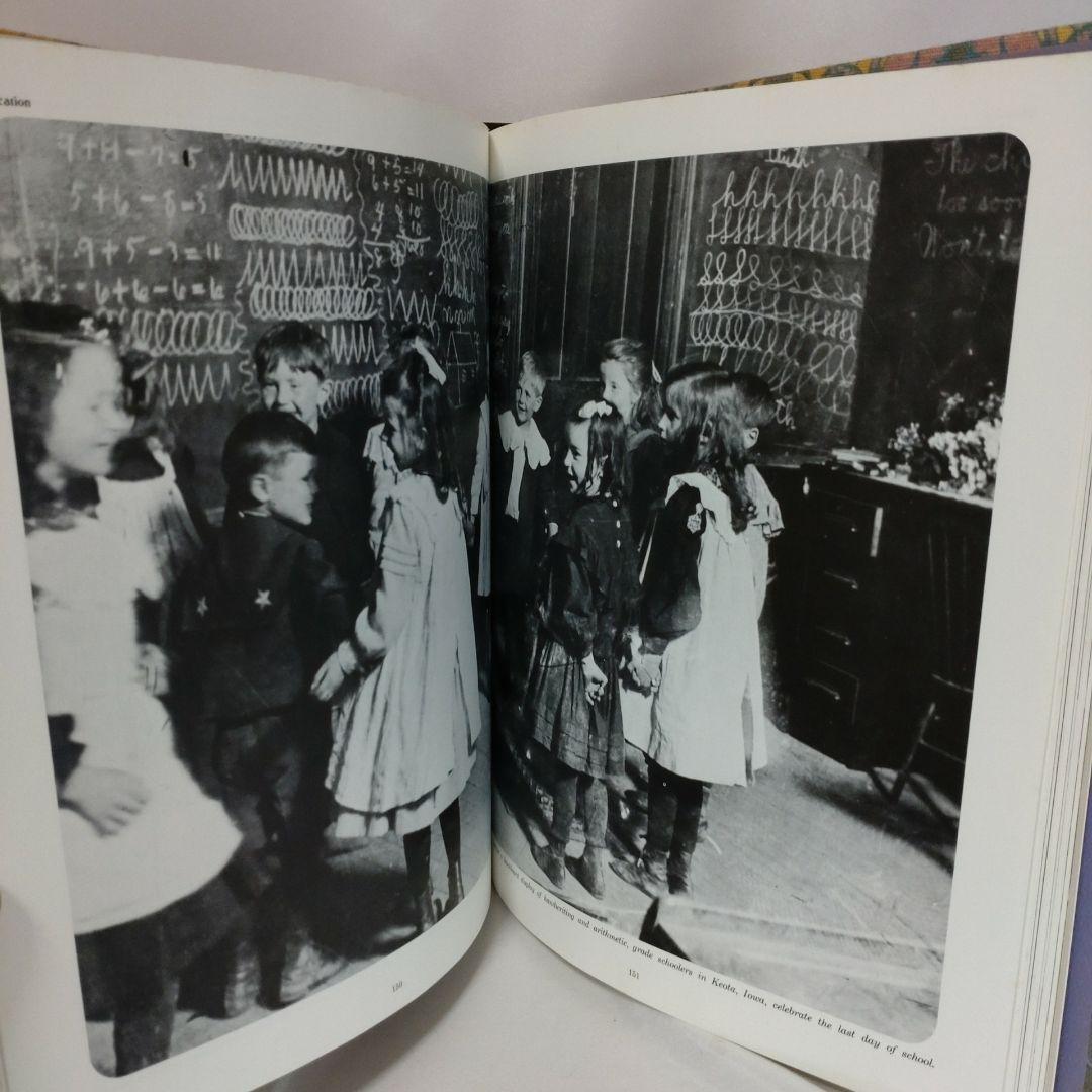 This Fabulous Century　希少本　洋書