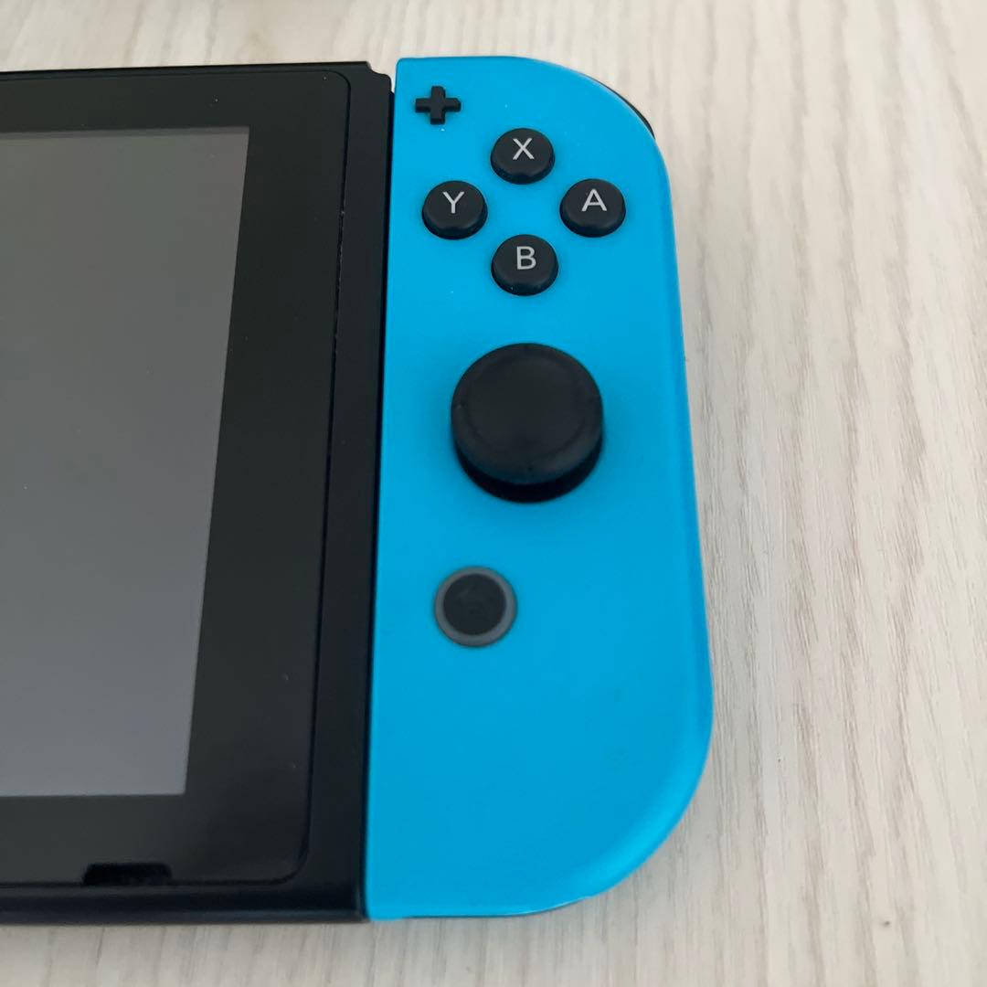 【美品】Nintendo Switch標準モデル付属品完備