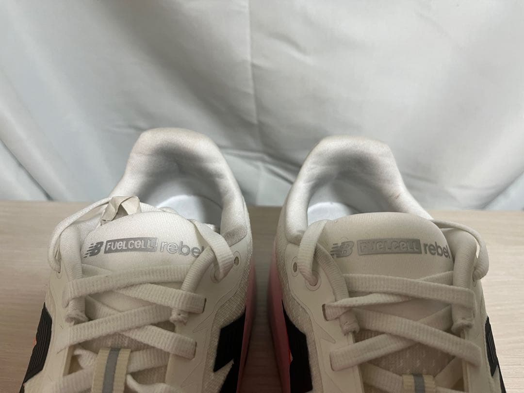 ニューバランス FuelCell Rebel v5 25.5cm D