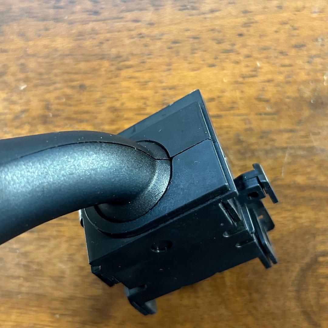 フォード　エクスプローラー　2011〜　新品　ワイパースイッチ　OEM品