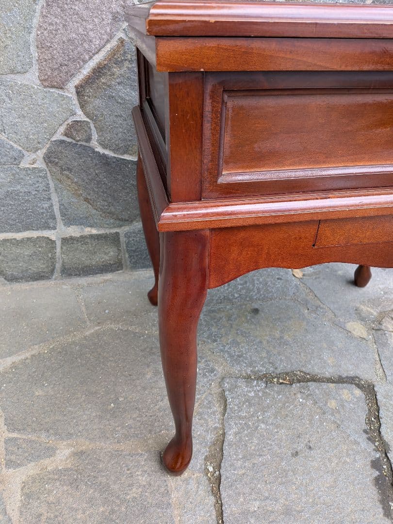 猫脚ガラスディスプレイテーブル ショーケース　最終値下げ