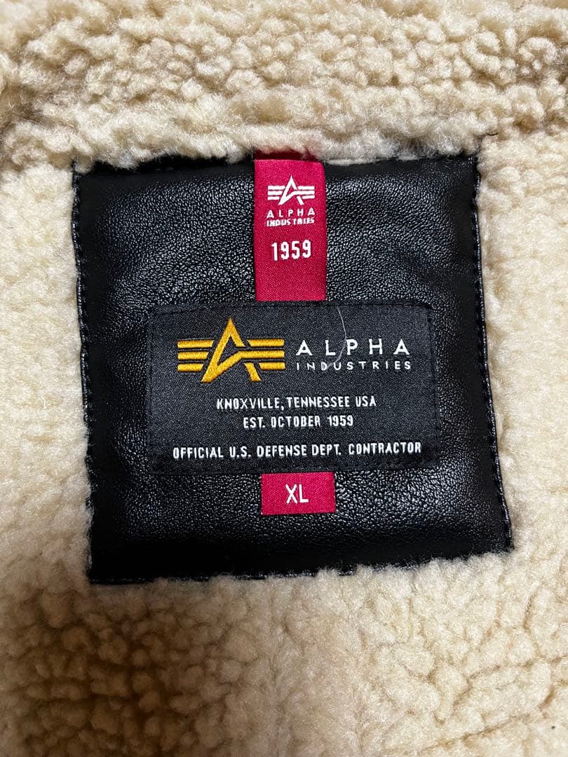 【新品•未使用】ALPHA INDUSTRIES シェルパジャケット ブラック