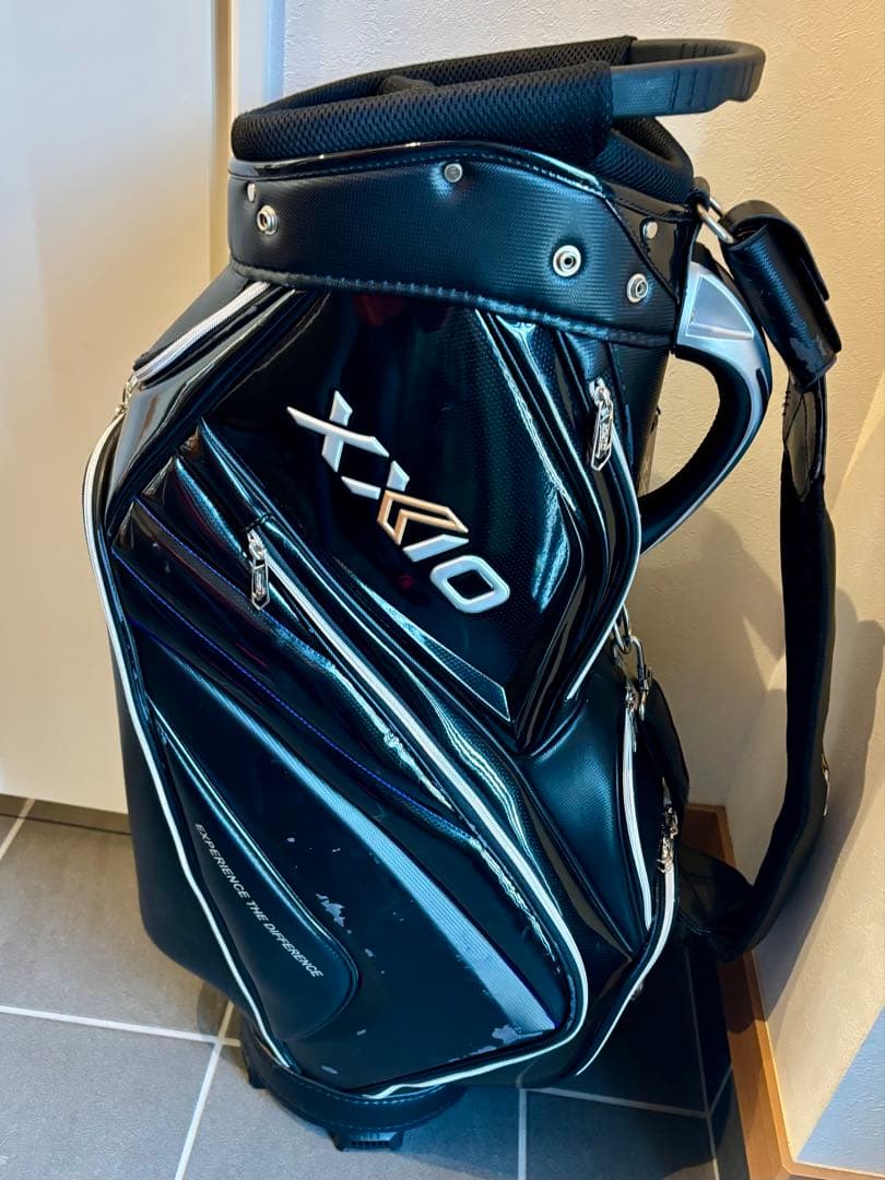 XXIO ブラック ゴルフバッグ【送料込み】