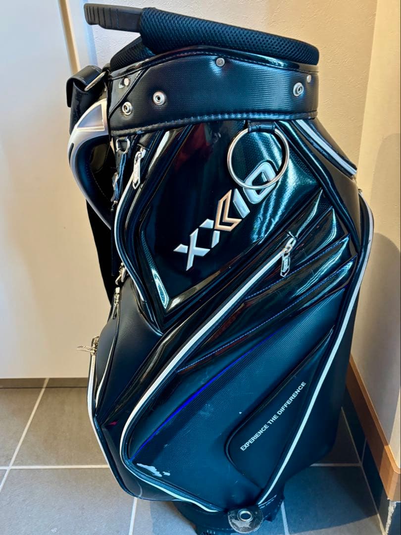 XXIO ブラック ゴルフバッグ【送料込み】