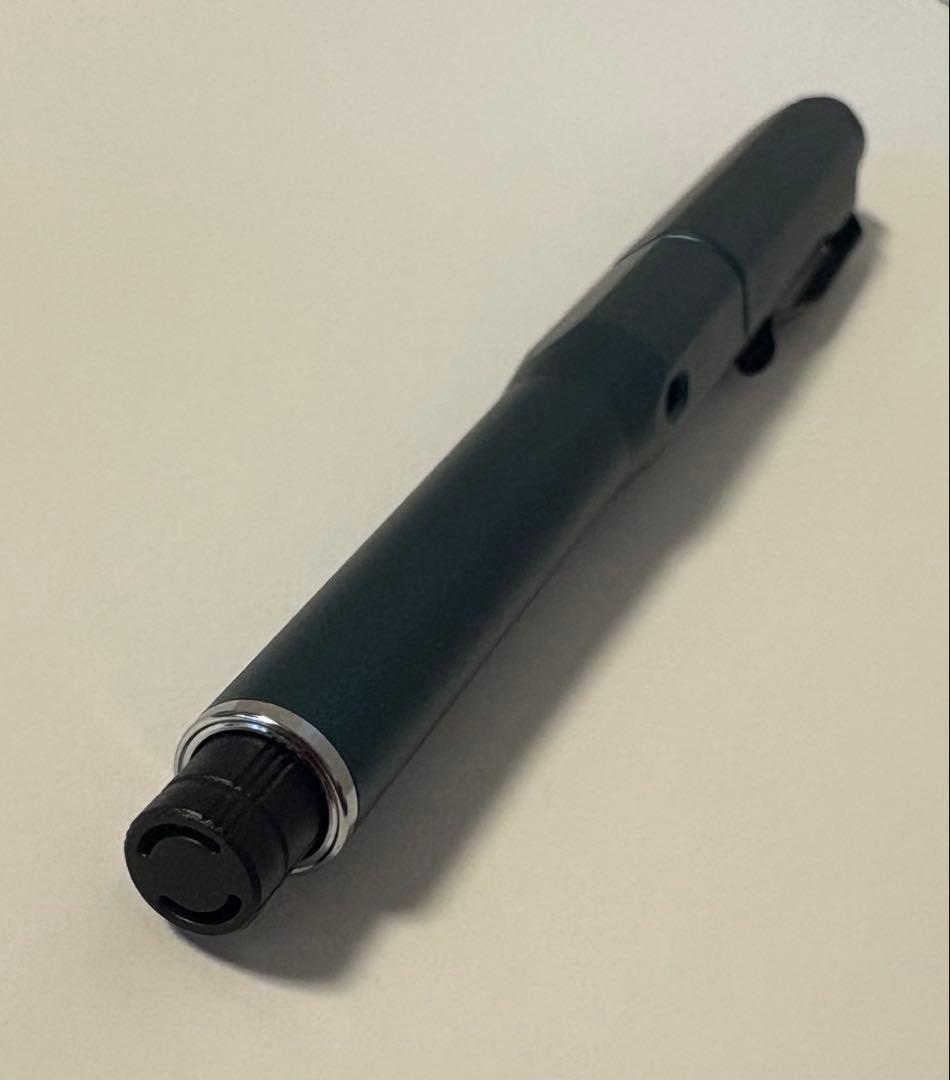 （極美品）三菱鉛筆 クルトガダイブ デンスグリーン