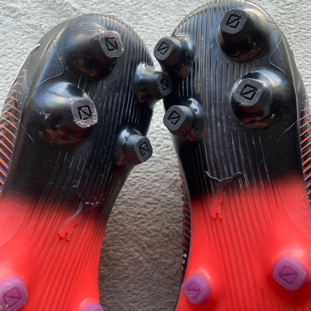 サッカースパイク PUMA フューチャー8 アルティメット27cm