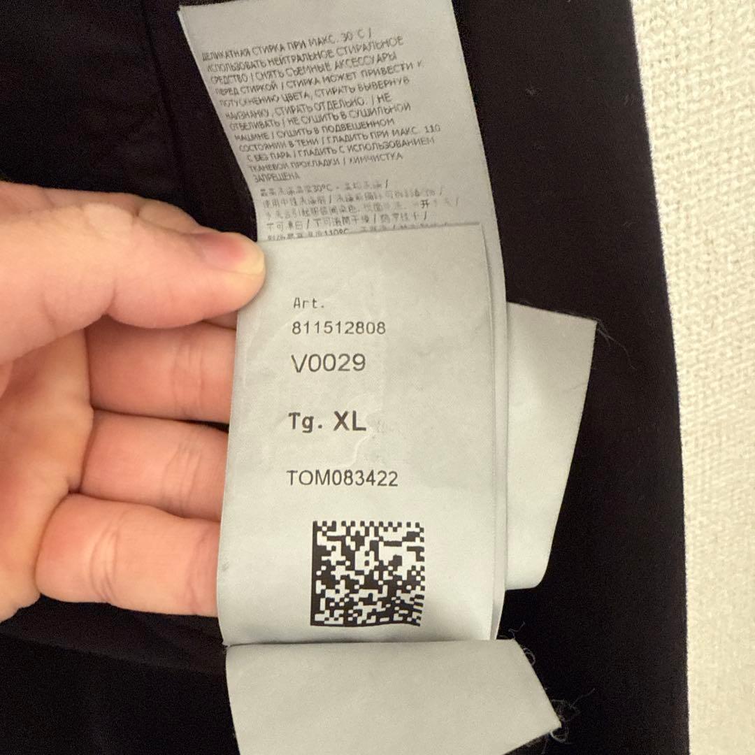 STONE  ブラックジャケット