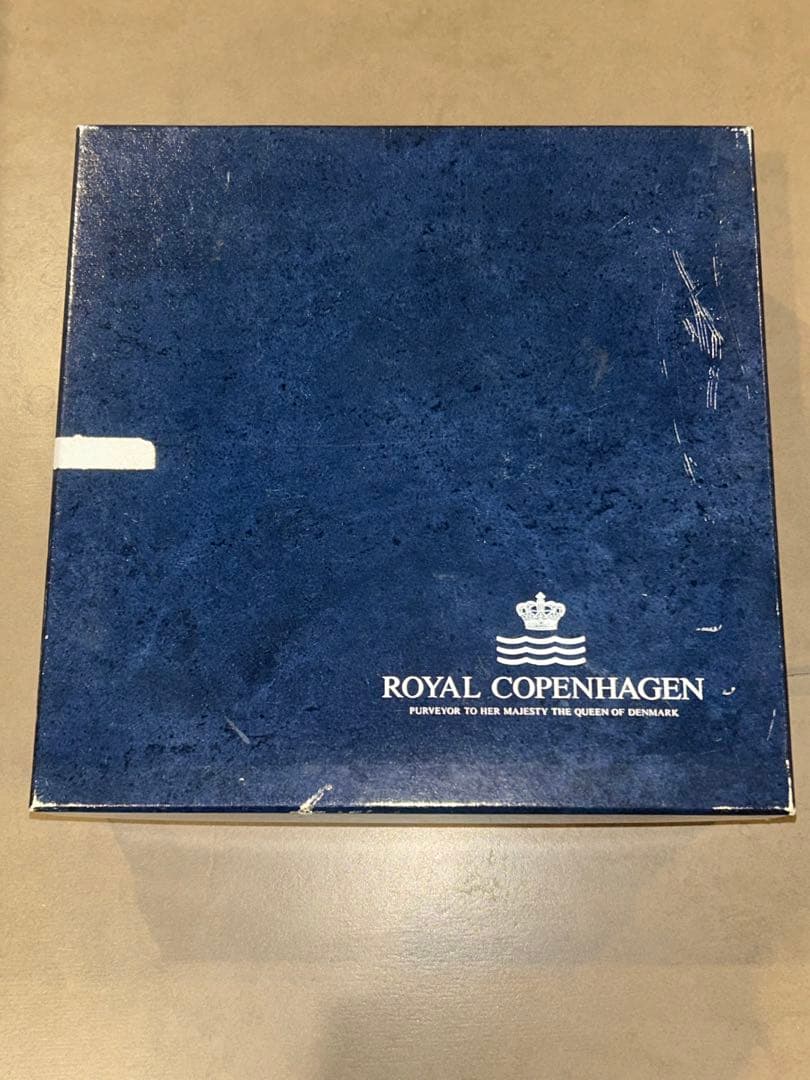   青い花柄 2枚セット 箱テープ剥がれ跡アリ