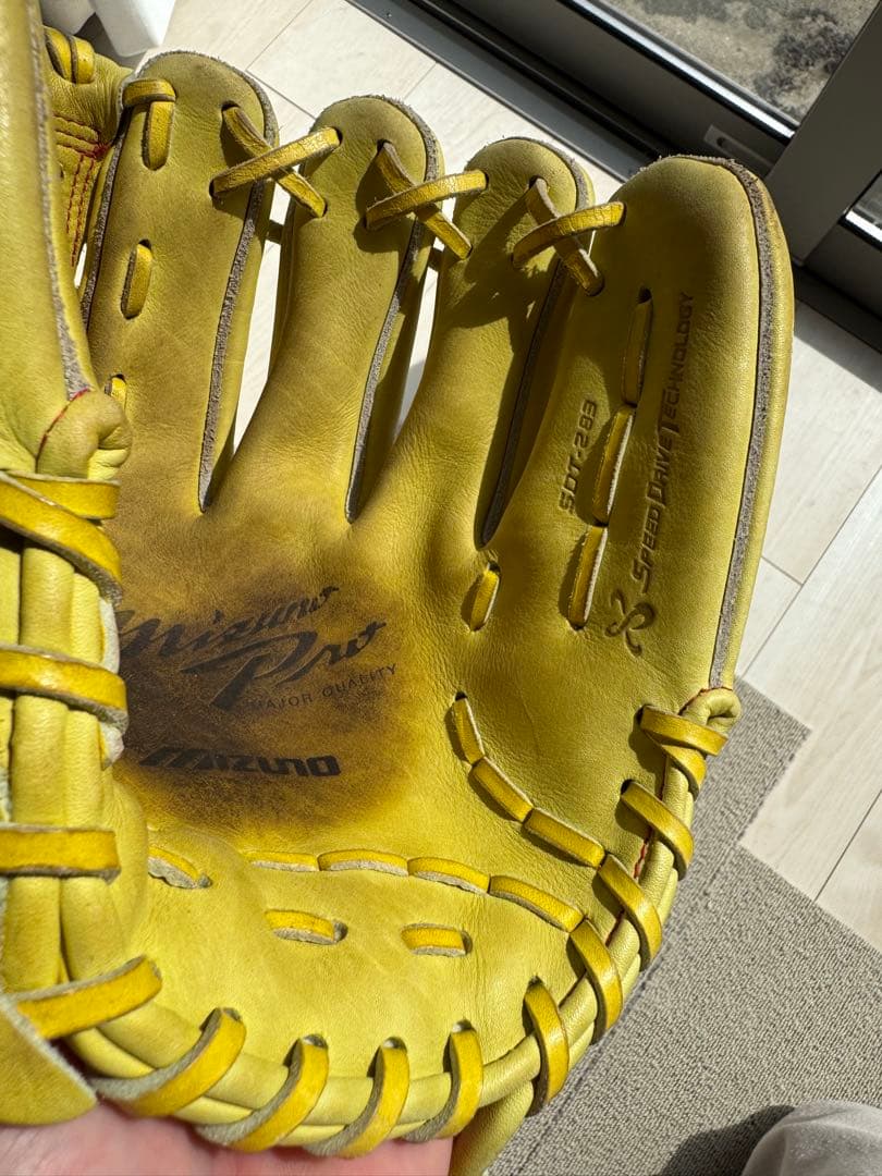 【値下げしました】Mizuno Pro（ミズノプロ）硬式内野手用グローブ