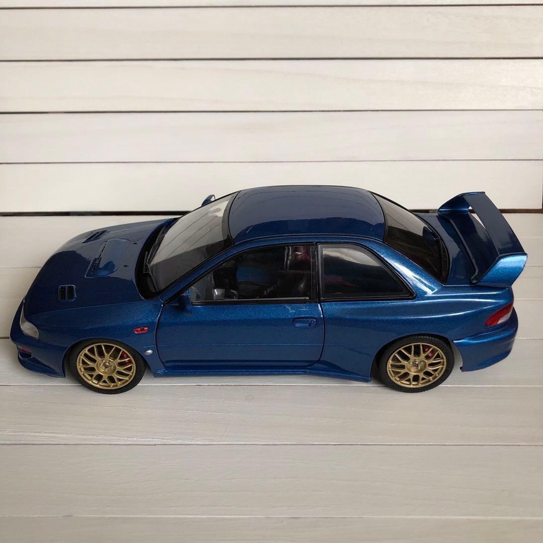 ソリド　SOLIDO インプレッサ　22B ミニカー　1/18