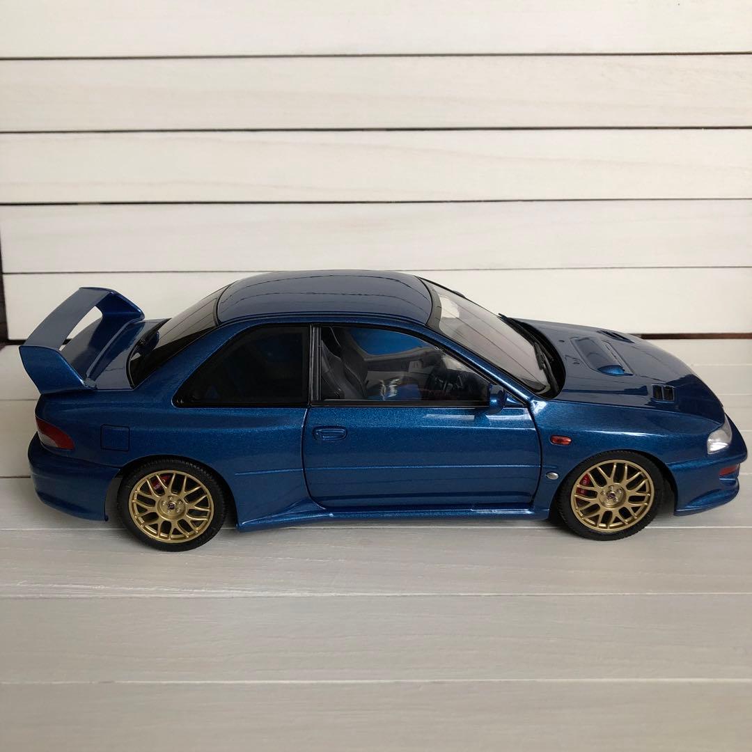 ソリド　SOLIDO インプレッサ　22B ミニカー　1/18