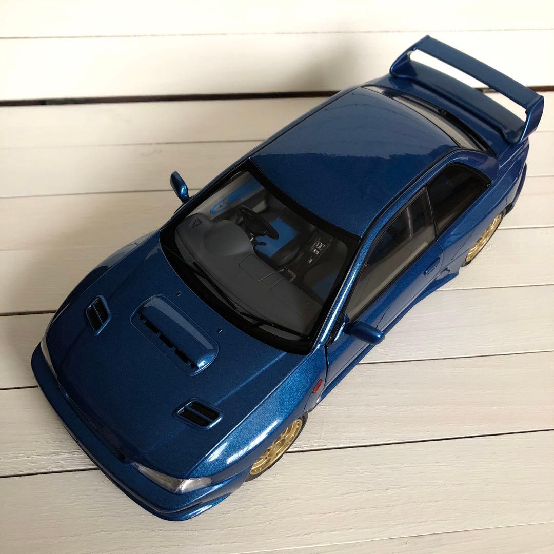 ソリド　SOLIDO インプレッサ　22B ミニカー　1/18