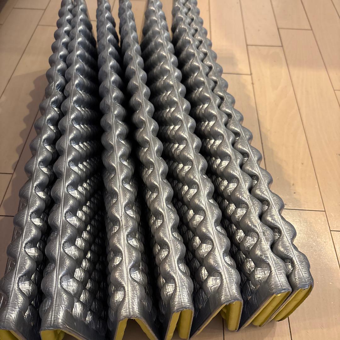 さ*き様 サーマレスト　Zライトソル　レモン　収納袋付 2個セット