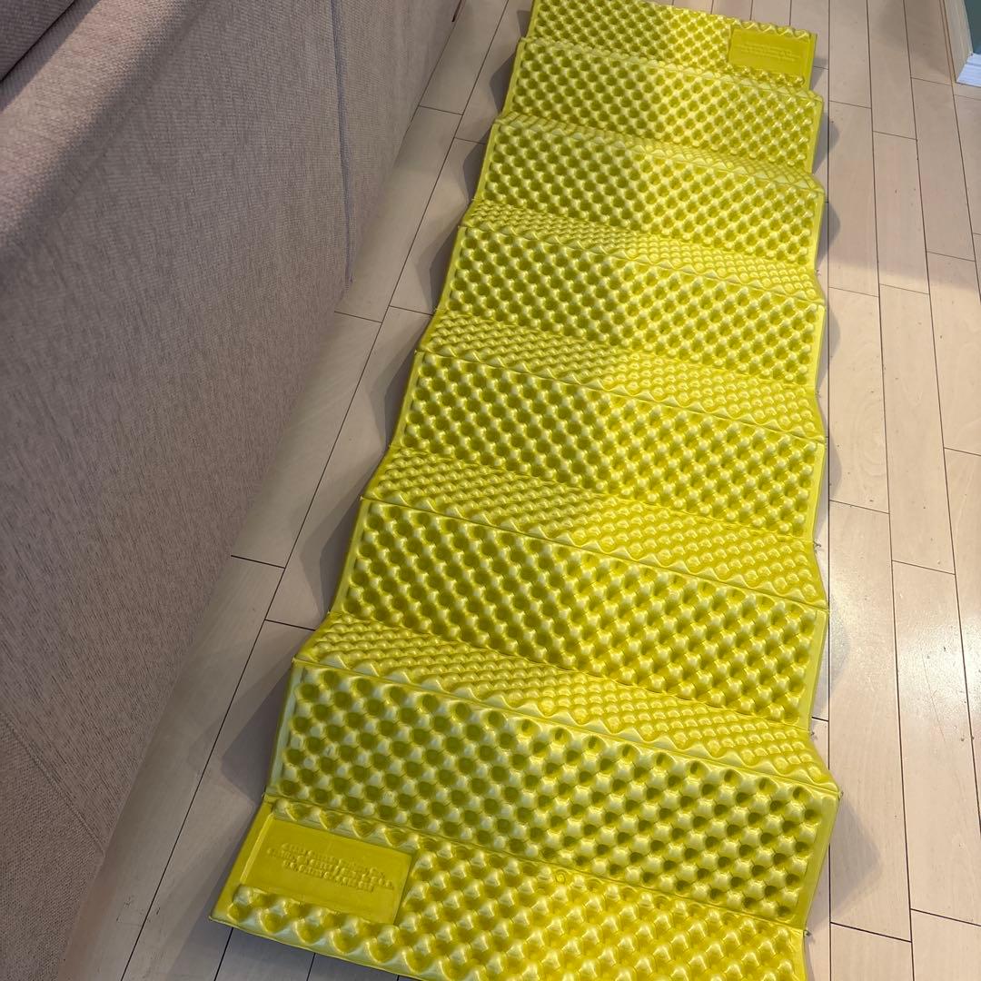 さ*き様 サーマレスト　Zライトソル　レモン　収納袋付 2個セット