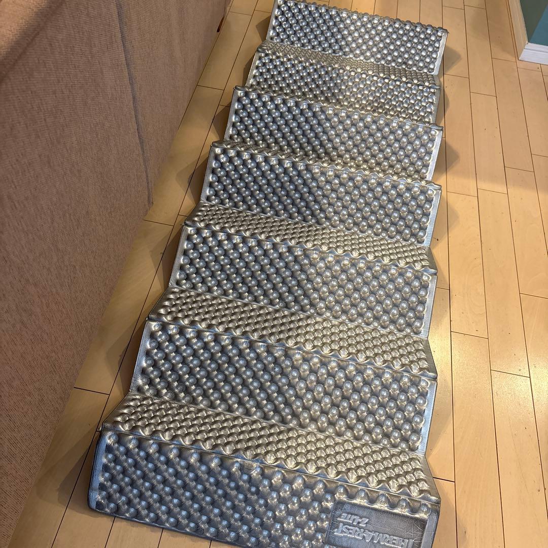 さ*き様 サーマレスト　Zライトソル　レモン　収納袋付 2個セット