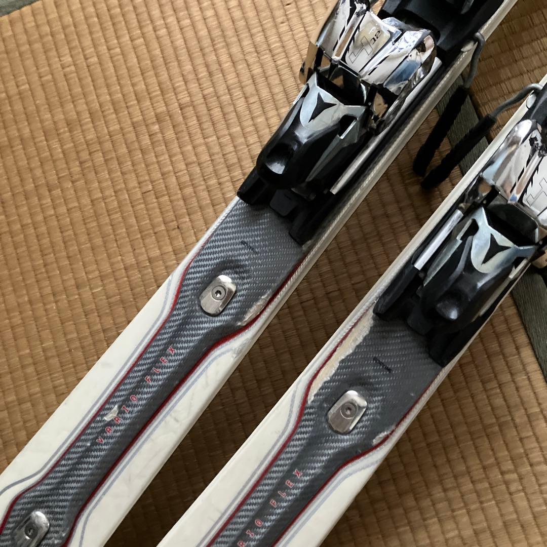 スキー板　ATOMIC D2 172cm