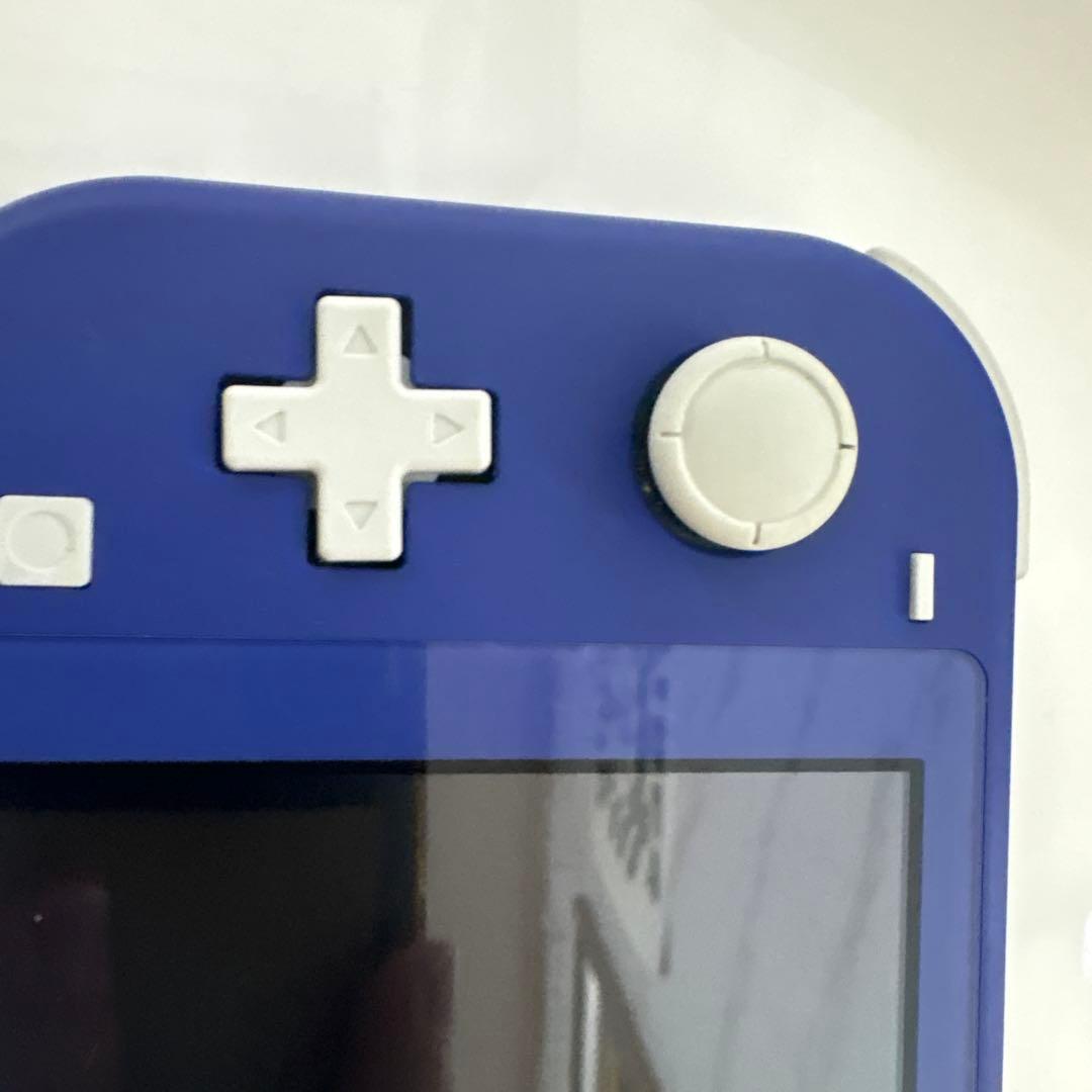 任天堂スイッチライト　美品　ブルー