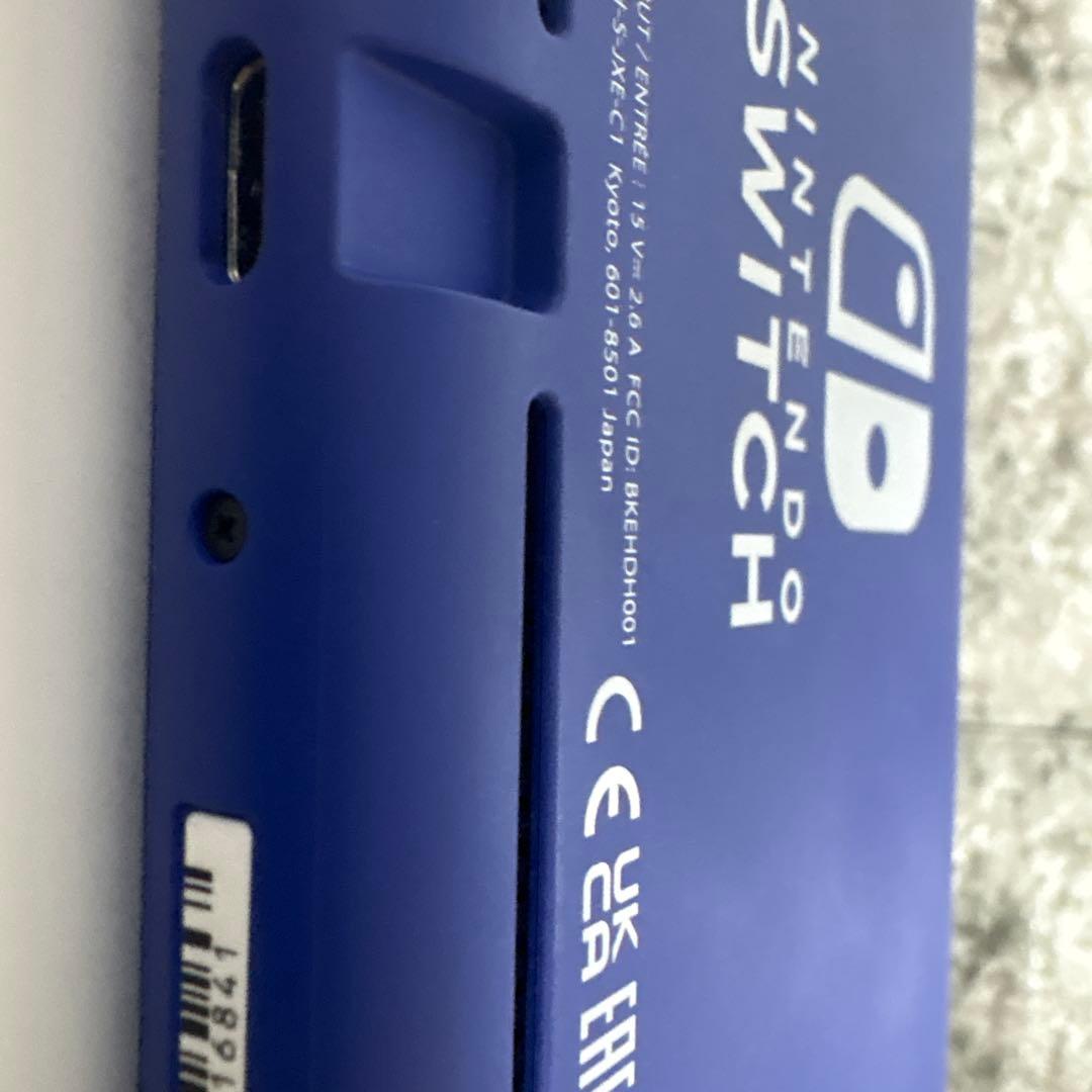 任天堂スイッチライト　美品　ブルー