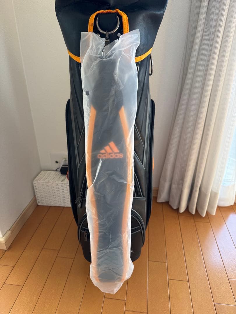 T*a様 adidas アディダス　キャディバッグ　ブラック×オレンジ配色　即日