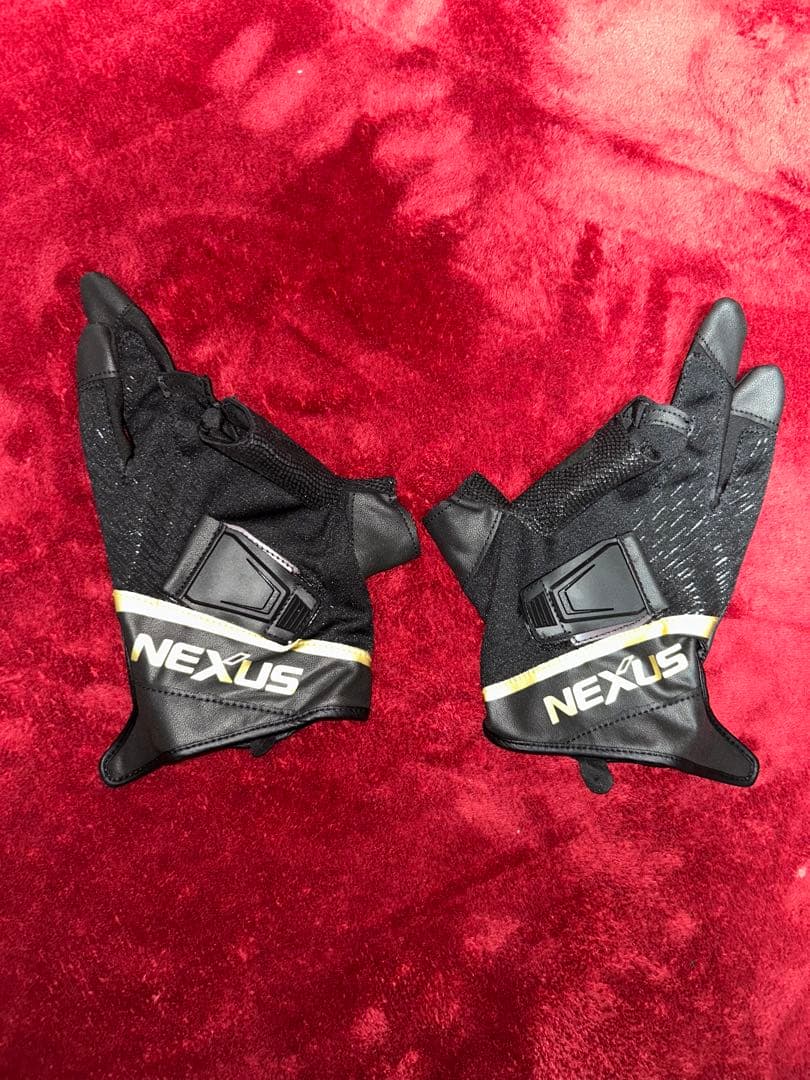 タナカ✨　TOURNAMENT 　ネクサス　フィッシンググローブ