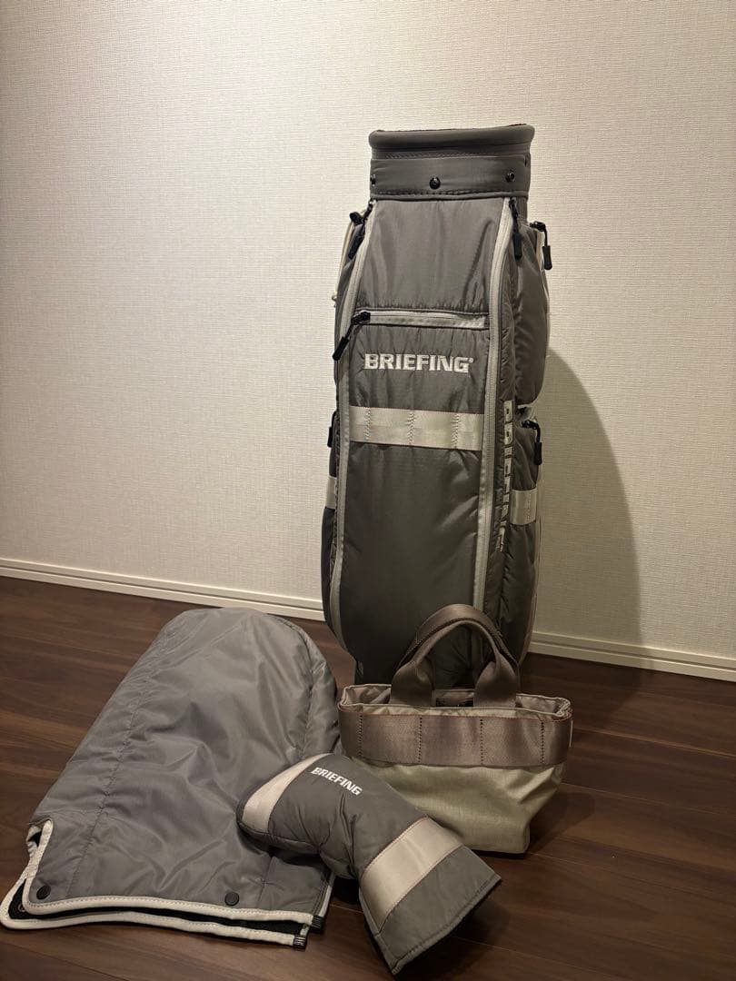 BRIEFING キャディバッグ、ドライバー用ヘッドカバー、ミニバッグ3点セット