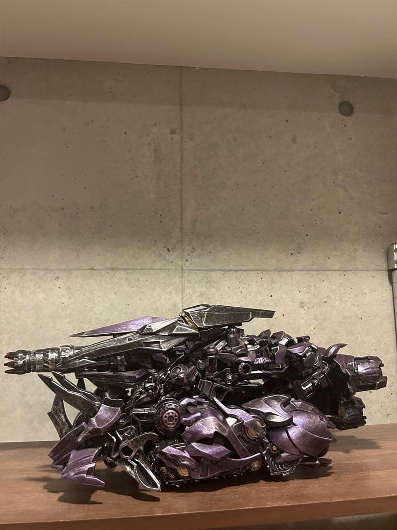 最終値下げ　非正規トランスフォーマー　ショックウェーブ　32cm