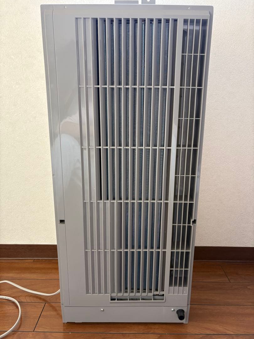 本日限定値下げ！2025年製　Haier 窓用エアコン JA-W16A