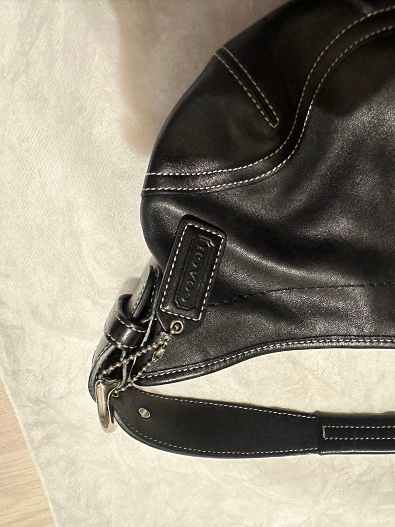 Coach 黒 レザー バッグ