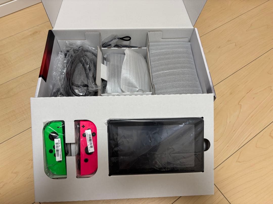 Nintendo Switch 本体 グレー/ピンク/グリーン