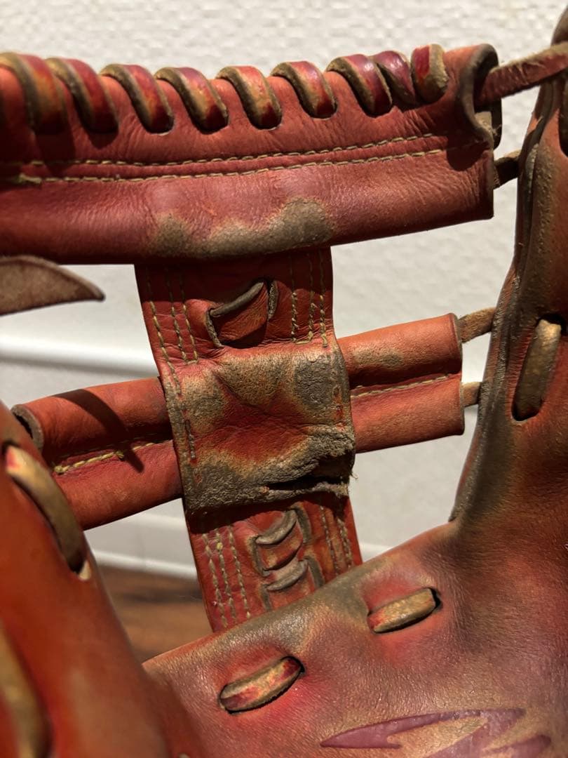 ミズノプロ　内野用　硬式用　グローブ　赤