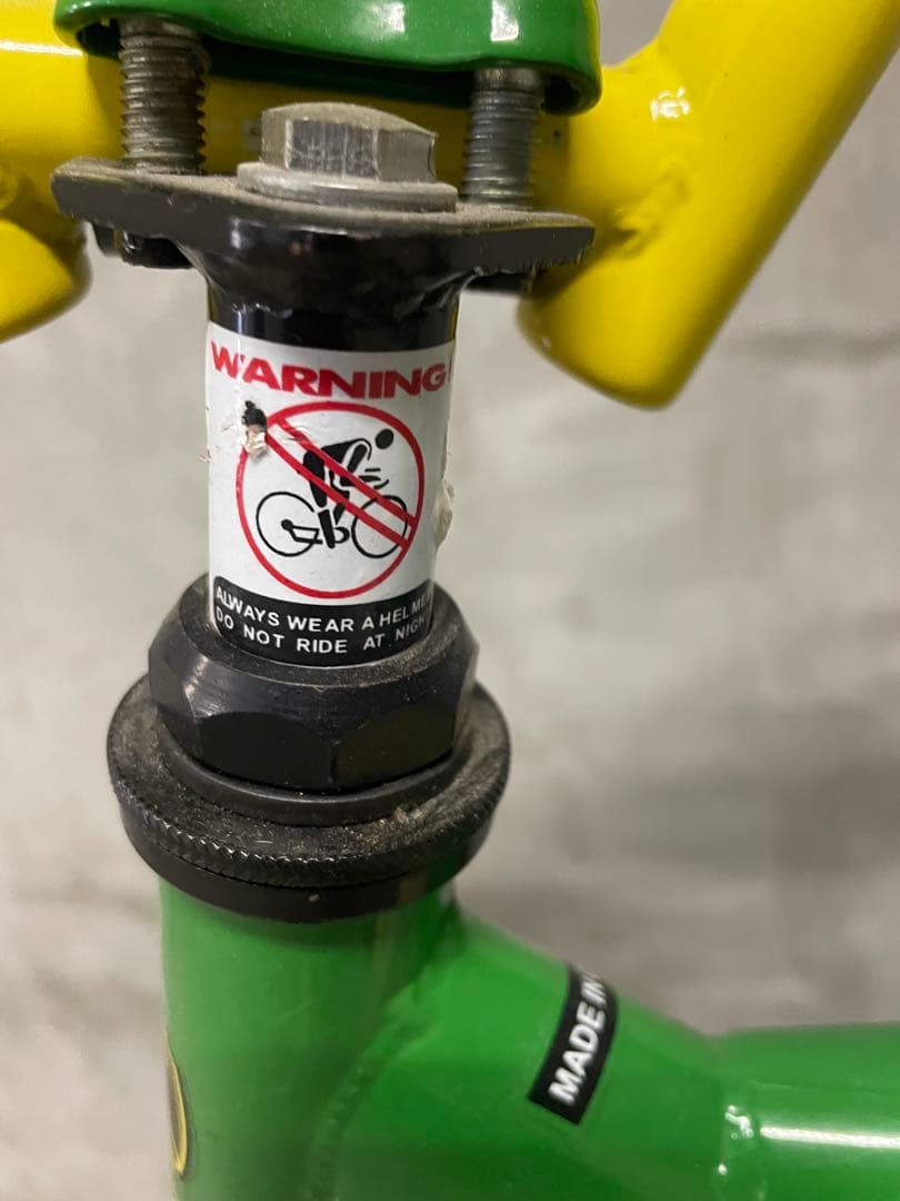 John Deere ジョンディア　子供　自転車　補助輪　付き