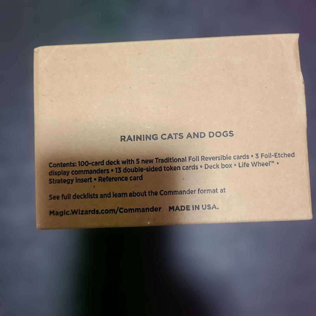 マジック：ザ・ギャザリング Commander Deck: Raining Cats and Dogs