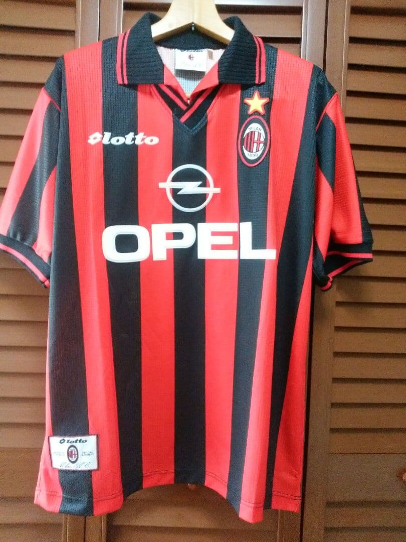 lotto ＡＣミラン30番 レオナルド サイン入りユニフォーム（未使用品）