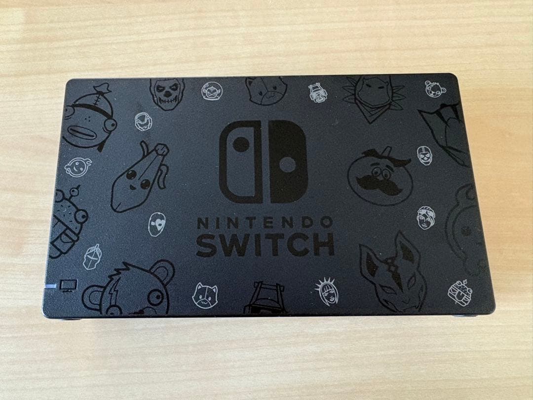任天堂 Switch 本体 フォーナイト オマケ付き