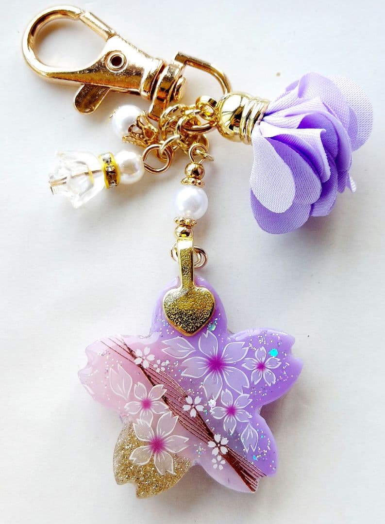 【1451】K☆　レジン　マトリカリア　ヘアゴム　ポニーフック　ブロ―チ