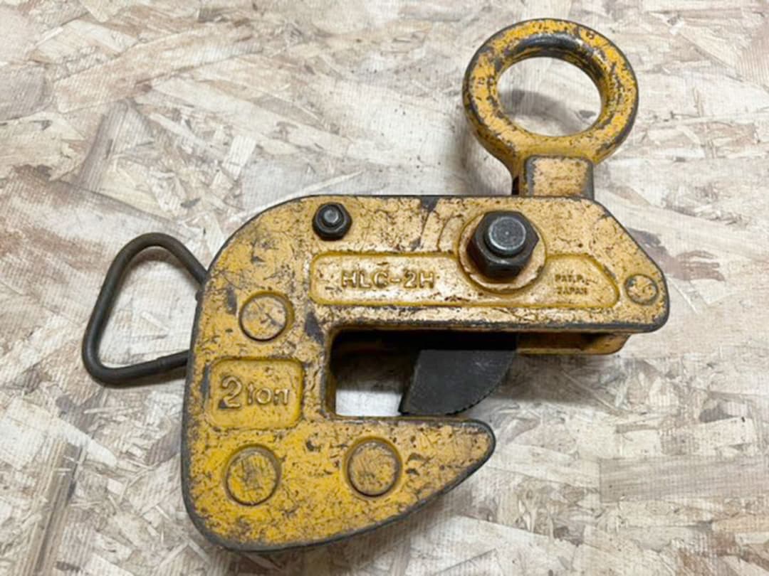 スーパーツール 横吊りクランプ　HLCー2H ロックハンドル機構付　2ton