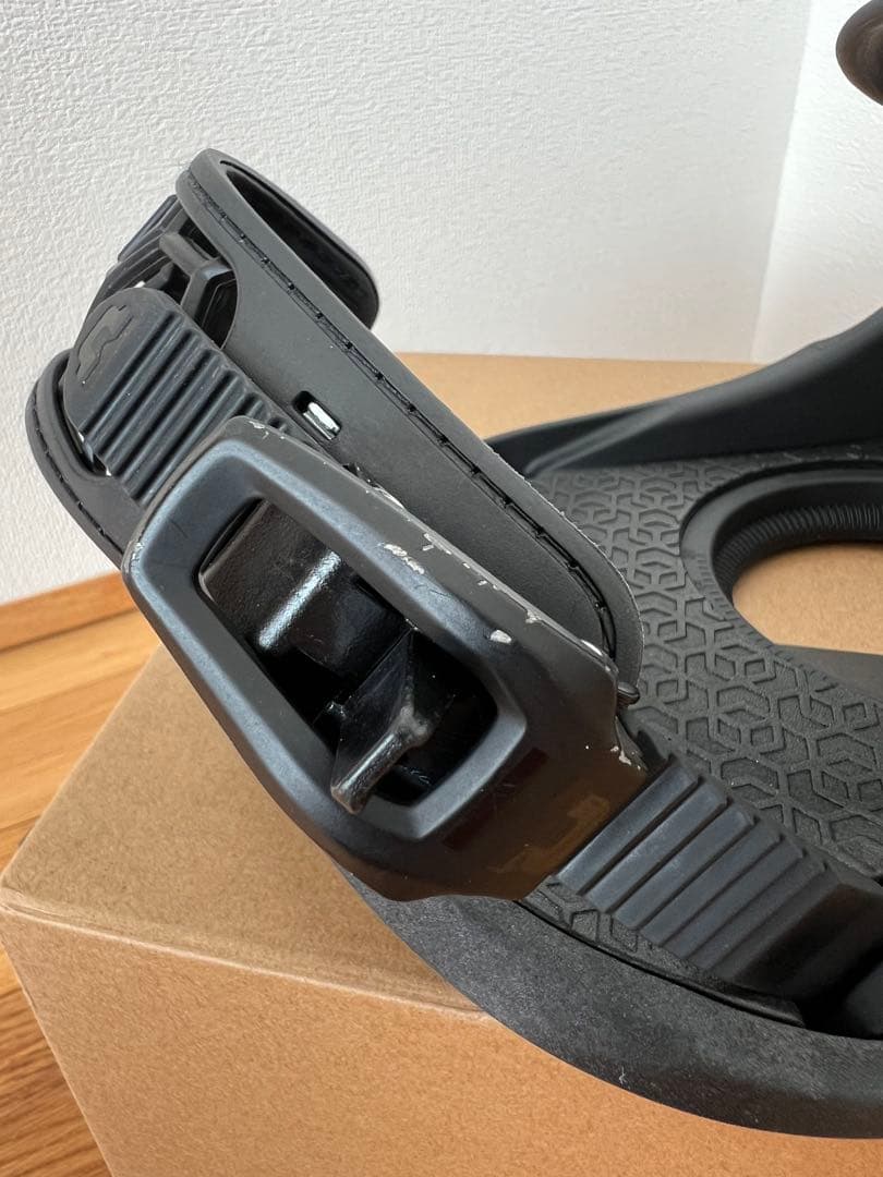 23-24 UNION STRATAビンディング ブラック Mサイズ 送料無料