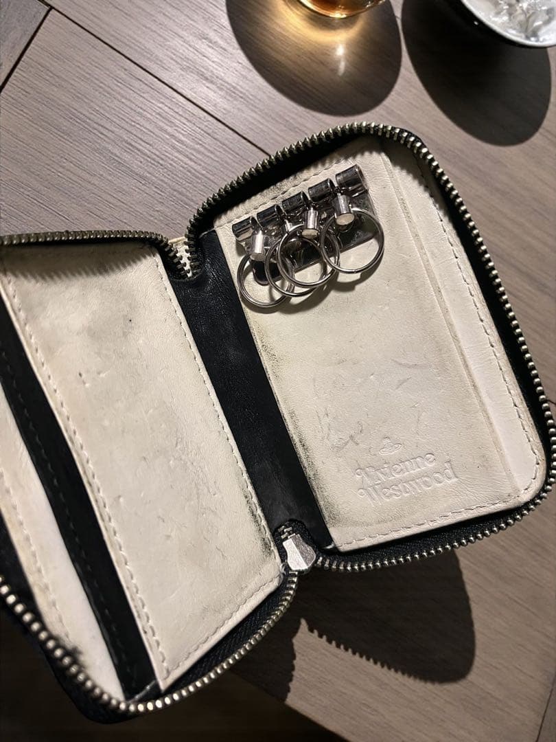 ヴィヴィアン パイソン柄 キーケース カード入れ