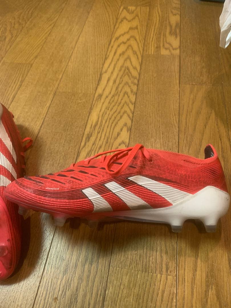 PREDATOR elite AG サイズ24㌢